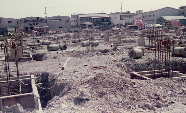 中鳥飼倉庫基礎工事